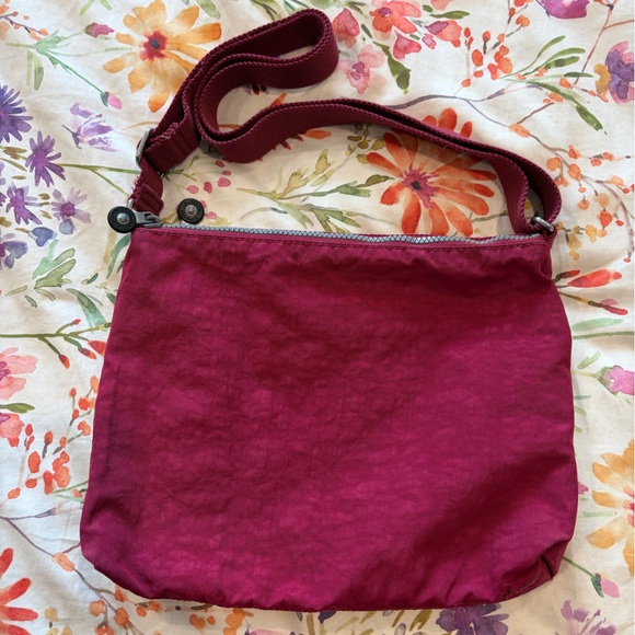 Kipling Alvar - Picture 2 of 10